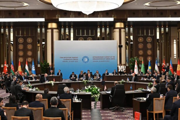 Fdaea40615e8683cffd857fc6adec947 6737214