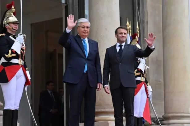 25fc3764 53e3 4f44 a78f c4792c3d4123