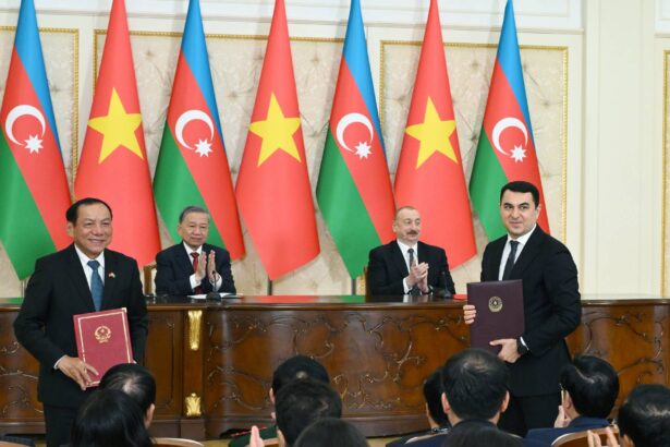 Aeacd6db26d7e3d7143cc3582fdce213 6407898