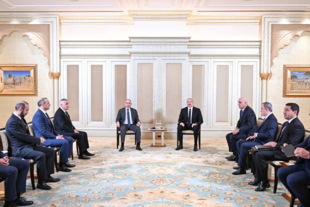 97963e2fb070c9b87bd6c7218ba863b0 6774696